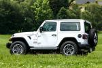 Jeep Wrangler Sahara 2018 года (UAE)